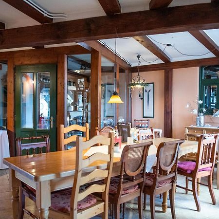 Mahlzeit - Hotel Brauhaus Weyhausen - Keramikstudio エクステリア 写真
