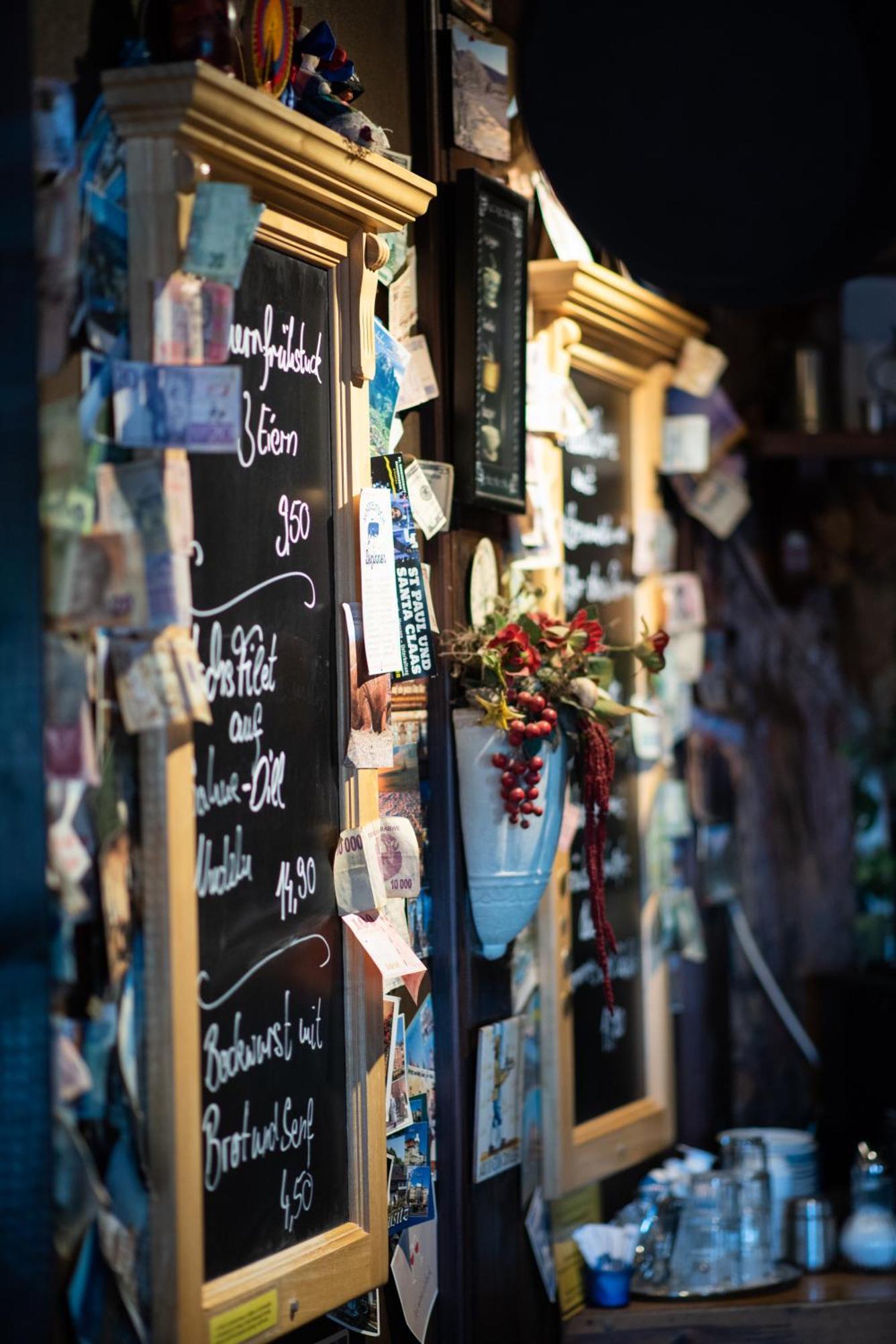 Mahlzeit - Hotel Brauhaus Weyhausen - Keramikstudio エクステリア 写真